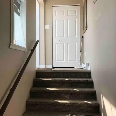 Aux quatre vents 4 1/2 logement entier et privé Lac-Mégantic Extérieur photo