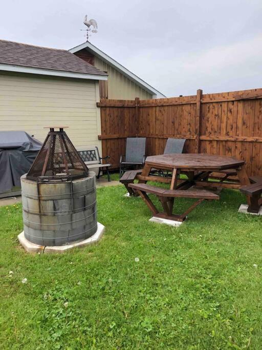 Appartement Aux Quatre Vents 4 1/2 Entier Et Privé Lac-Mégantic
